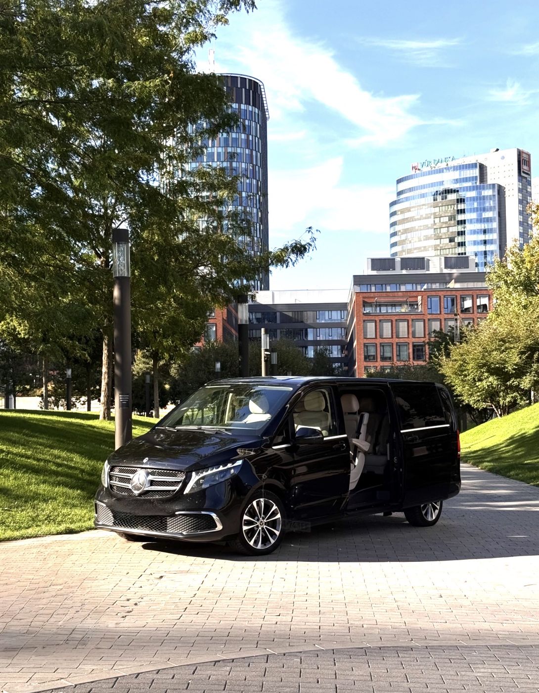 Mercedes-Benz V-Class